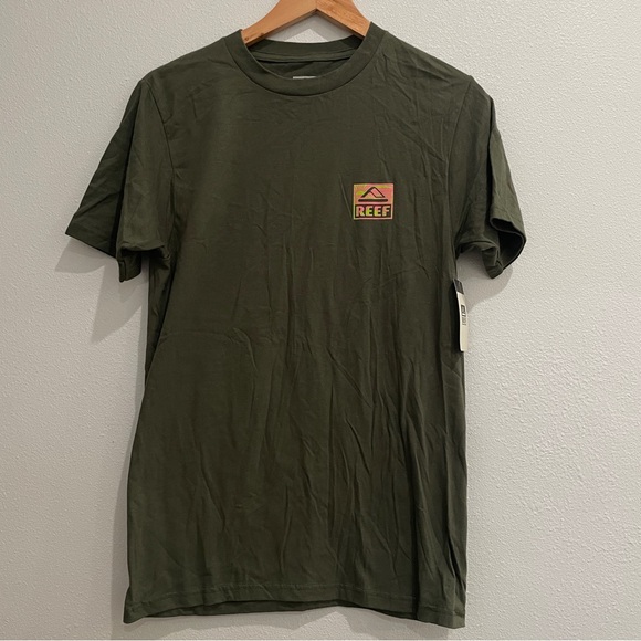 NWT Reef‎ Logo Green Short Sleeve Cotton Tee Classic Crew Neck - Picture 1 of 7